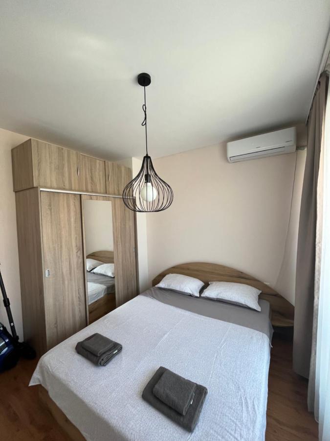 Apartment Happy Holiday 2 Burgas Exterior foto